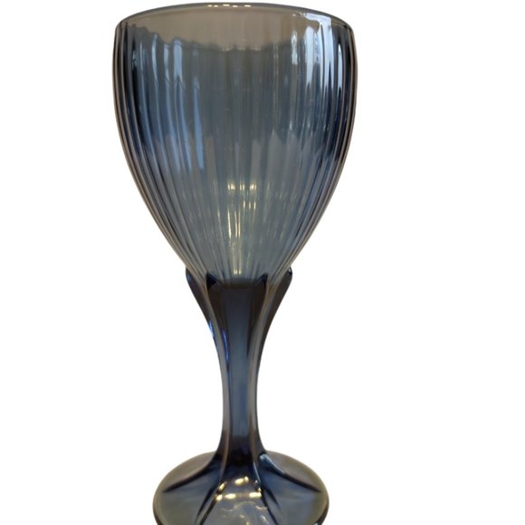 2 Fostoria Water Goblets Blue Flower Petal Stemmed Ribbed Bowl Vintage HTF - Picture 2 of 5